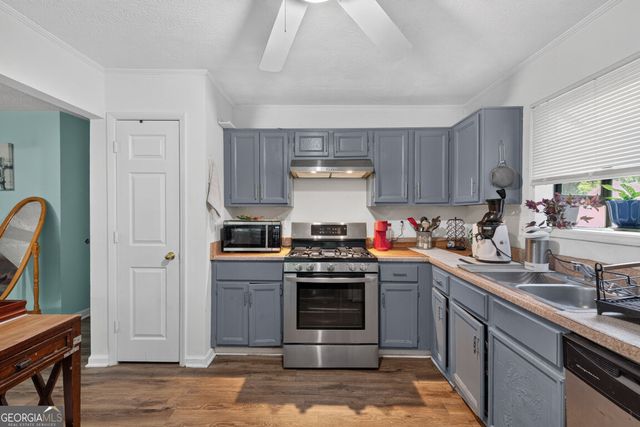 4971 Sugar Creek Drive, Sugar Hill, GA 30518