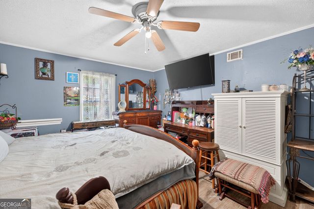 4971 Sugar Creek Drive, Sugar Hill, GA 30518