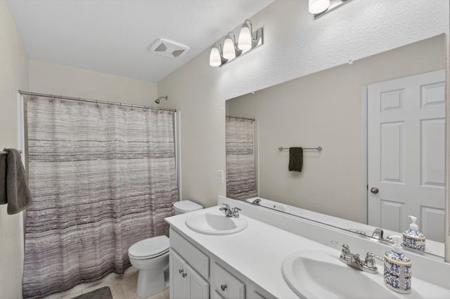 5358 Admiral Bend Way, Sacramento, CA 95835