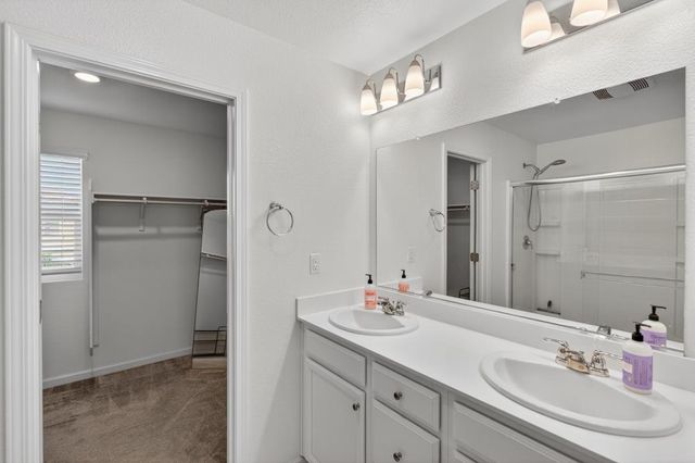 5358 Admiral Bend Way, Sacramento, CA 95835