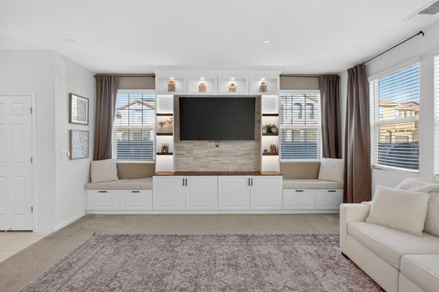 5358 Admiral Bend Way, Sacramento, CA 95835