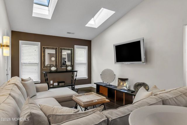 1941 Quimby Court, Toms River, NJ 08755