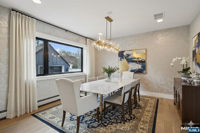 292 Magnolia Avenue, Cresskill, NJ 07626