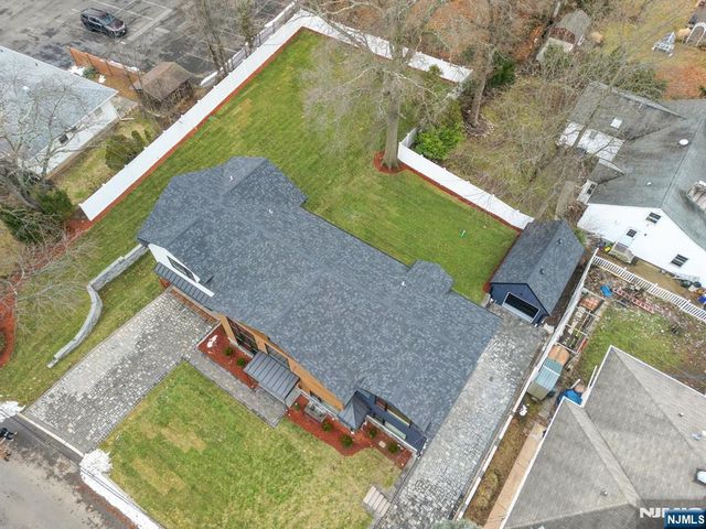 292 Magnolia Avenue, Cresskill, NJ 07626