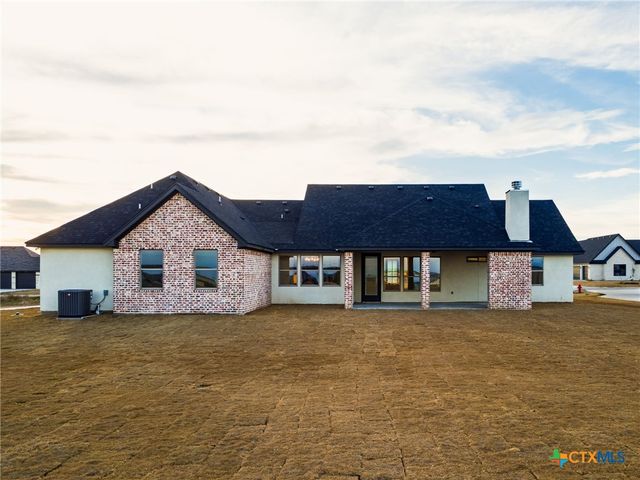 11067 Eagle Walk Boulevard, Salado, TX 76571