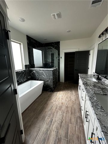 11067 Eagle Walk Boulevard, Salado, TX 76571