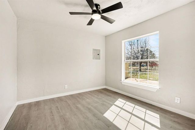 1907 W Oklahoma Avenue, Guthrie, OK 73044