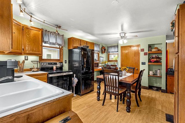 1408 N CLARK STREET, Appleton, WI 54911