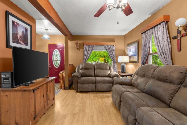 1408 N CLARK STREET, Appleton, WI 54911