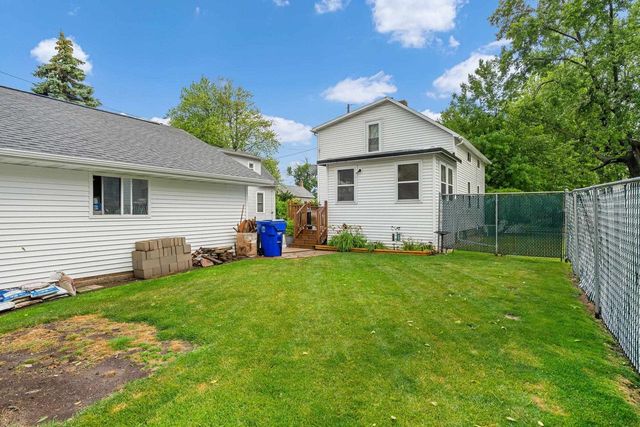 1408 N CLARK STREET, Appleton, WI 54911
