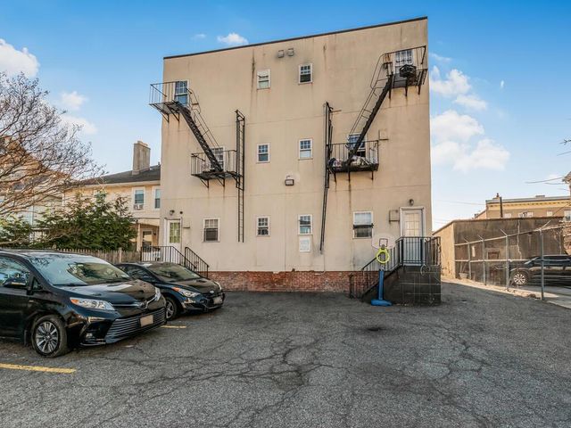 4 Everett Street, New Rochelle, NY 10801