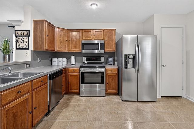 2122 Encino Dr, Corpus Christi, TX 78414