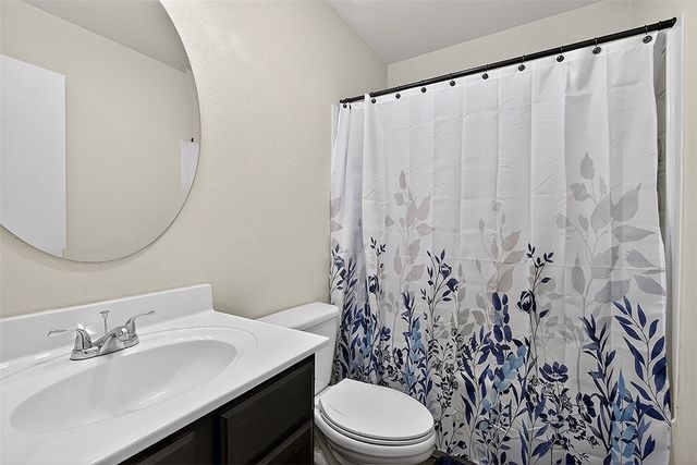 2122 Encino Dr, Corpus Christi, TX 78414