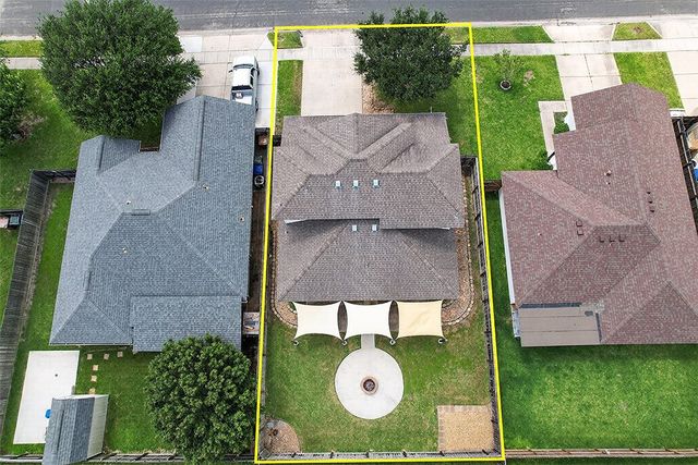2122 Encino Dr, Corpus Christi, TX 78414