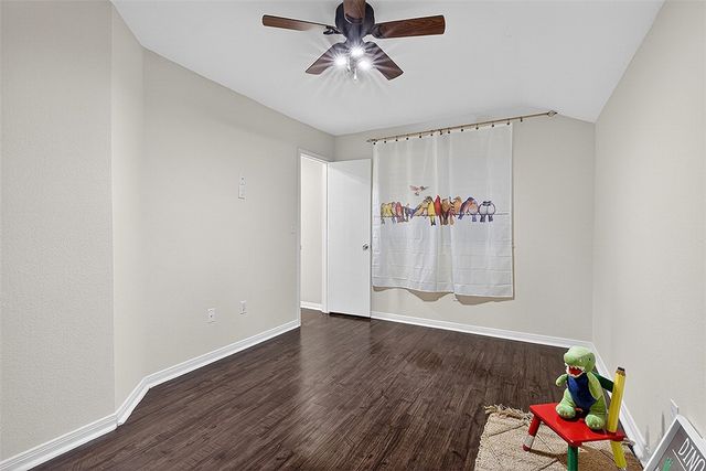 2122 Encino Dr, Corpus Christi, TX 78414