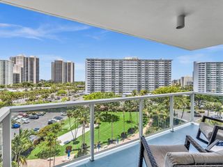3300 NE 36th Street 721, Fort Lauderdale, FL 33308