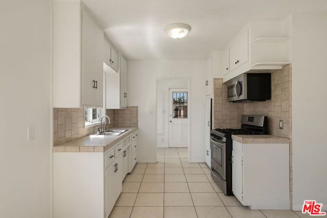 1418 E Mauretania Street, Wilmington (los Angeles), CA 90744