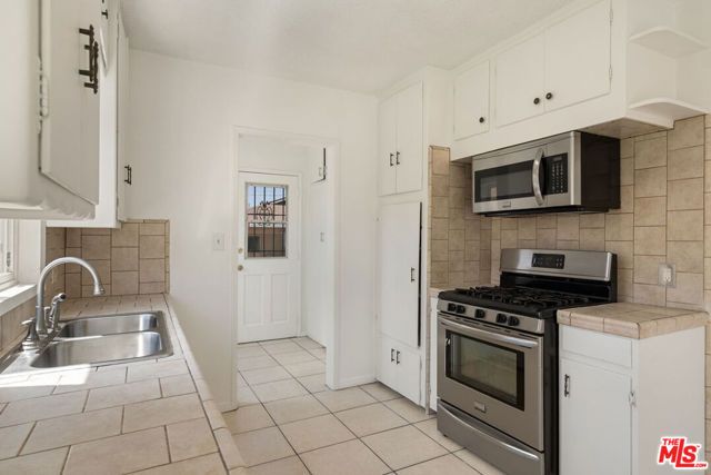 1418 E Mauretania Street, Wilmington (los Angeles), CA 90744