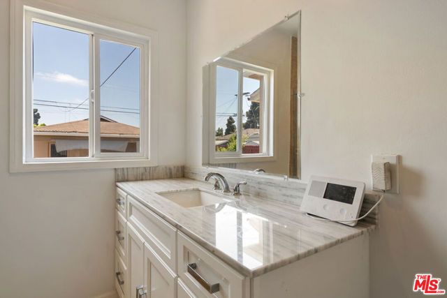 1418 E Mauretania Street, Wilmington (los Angeles), CA 90744