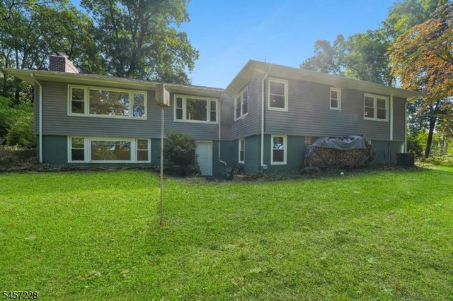 161 Spencer Rd, Bernards Twp., NJ 07920