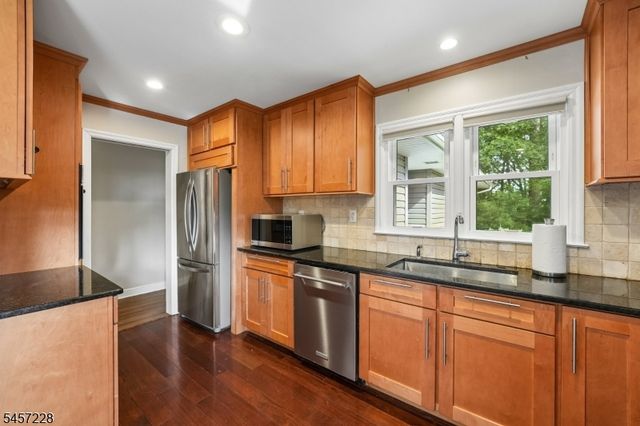 161 Spencer Rd, Bernards Twp., NJ 07920