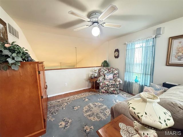 10342 Tiffany Village Circle Drive, St Louis, MO 63123