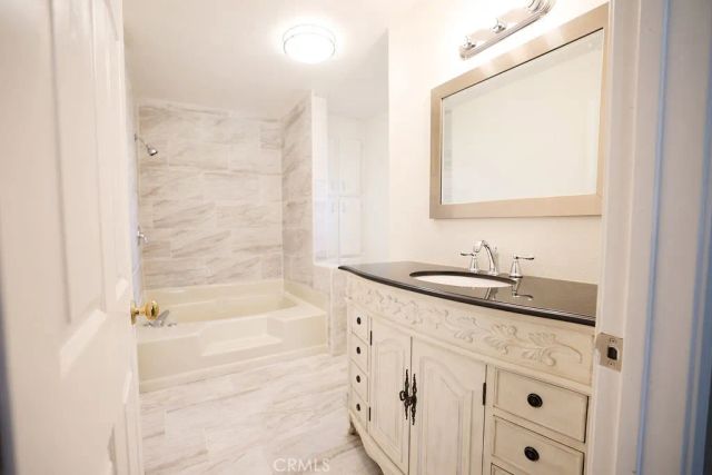 315 North Palomar Avenue, San Jacinto, CA 92582