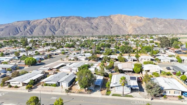 315 North Palomar Avenue, San Jacinto, CA 92582