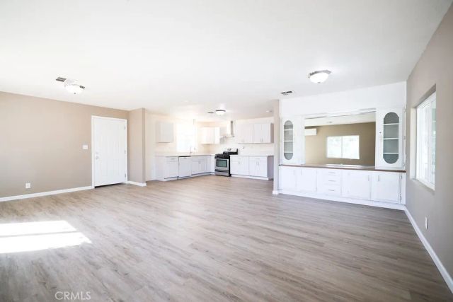 315 North Palomar Avenue, San Jacinto, CA 92582