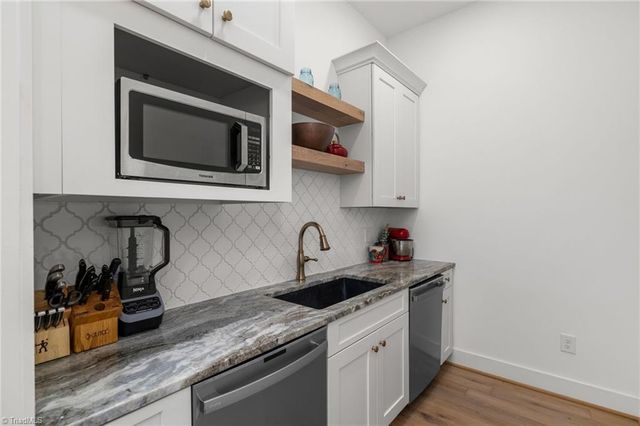 1642 Pineview Road, Randleman, NC 27317