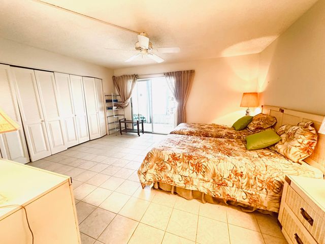 2060 Harwood E 2060, Deerfield Beach, FL 33442