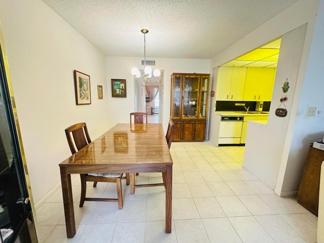 2060 Harwood E 2060, Deerfield Beach, FL 33442