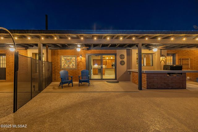 7990 E Hardy Street, Tucson, AZ 85750