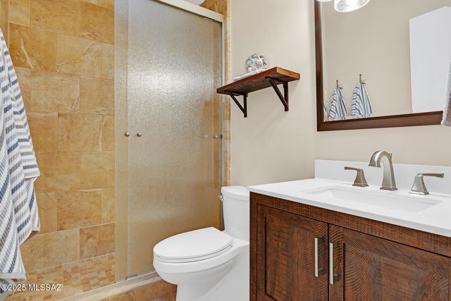 7990 E Hardy Street, Tucson, AZ 85750