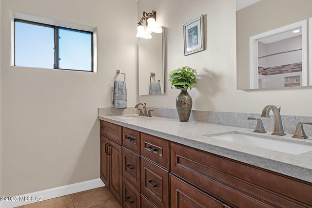 7990 E Hardy Street, Tucson, AZ 85750