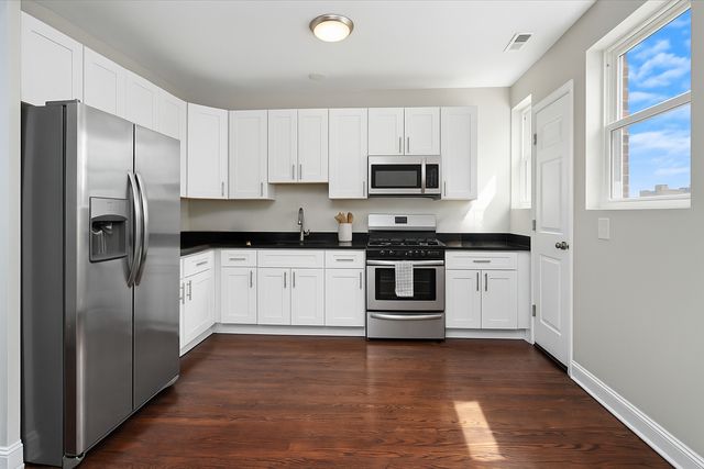 6833 S Merrill Avenue 1, Chicago, IL 60649