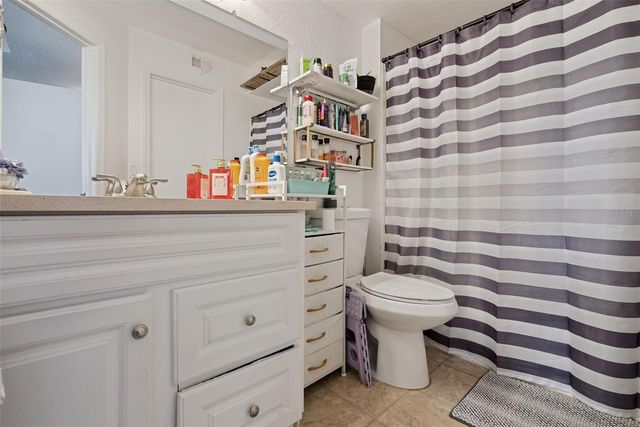 4642 COMMANDER DRIVE 938, Orlando, FL 32822