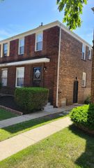 8822 S Kenwood Avenue, Chicago, IL 60619