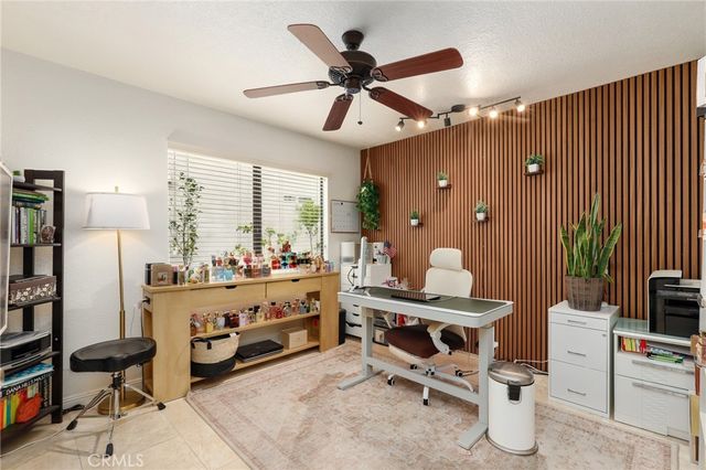22 Rocky Creek Lane, Laguna Hills, CA 92653