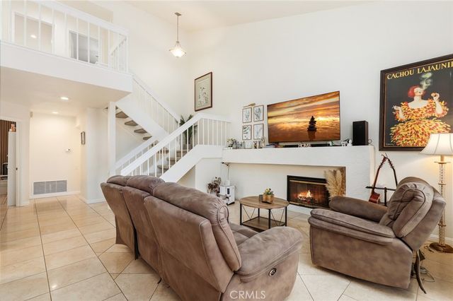 22 Rocky Creek Lane, Laguna Hills, CA 92653