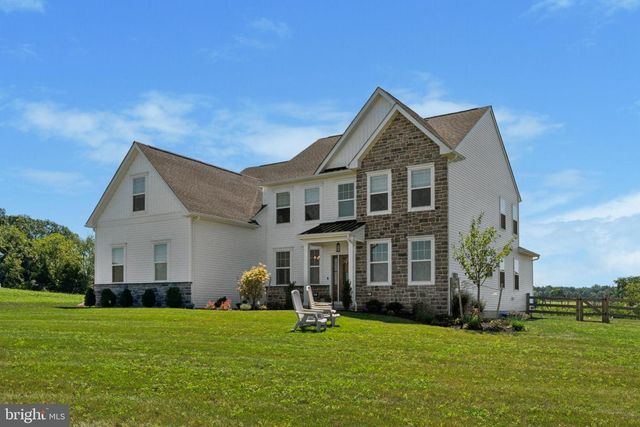 1603 CHESTNUT RIDGE RD, Upper Black Eddy, PA 18972