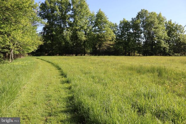 1603 CHESTNUT RIDGE RD, Upper Black Eddy, PA 18972