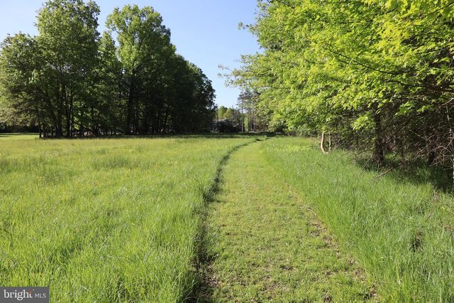 1603 CHESTNUT RIDGE RD, Upper Black Eddy, PA 18972