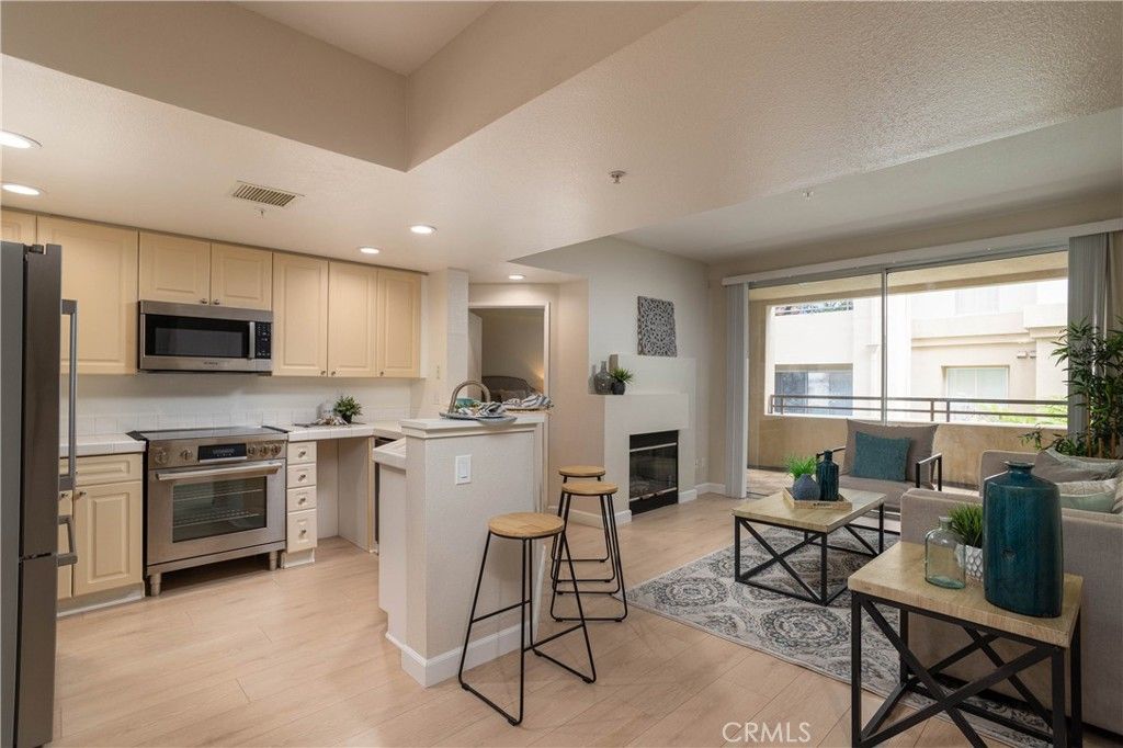1301 Cabrillo 207, Torrance, CA 90501 — exterior