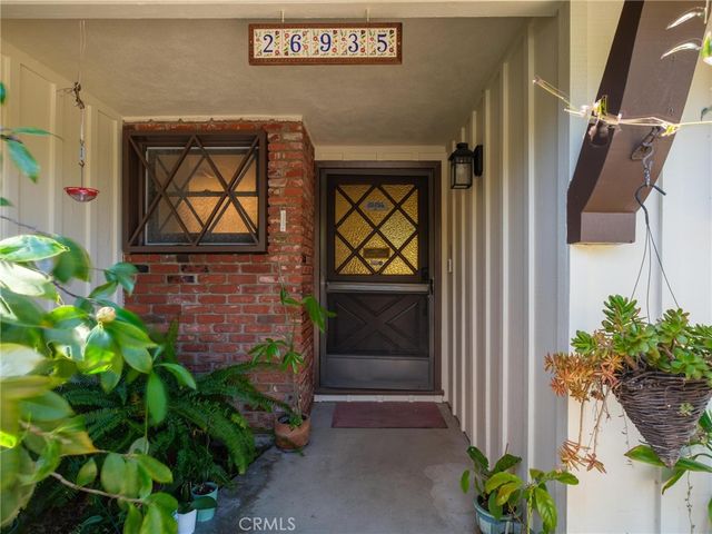 26935 Whitestone Road, Rancho Palos Verdes, CA 90275