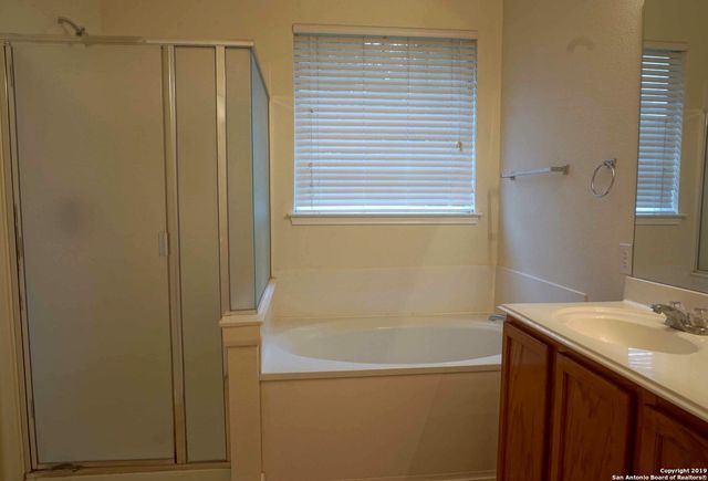 1602 Winston Cove, San Antonio, TX 78260