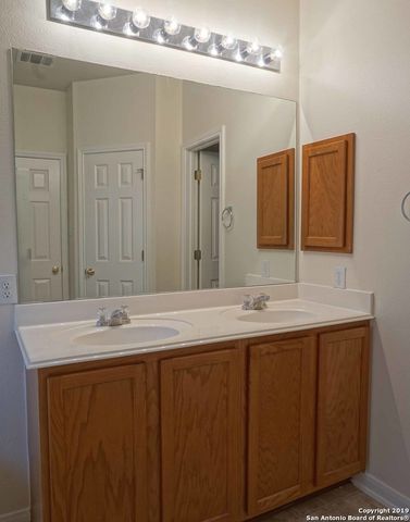 1602 Winston Cove, San Antonio, TX 78260