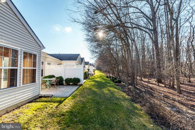 16 PEPPERGRASS DR N, Mt Laurel, NJ 08054