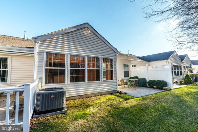 16 PEPPERGRASS DR N, Mt Laurel, NJ 08054