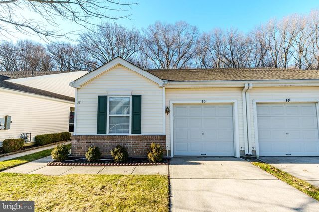 16 PEPPERGRASS DR N, Mt Laurel, NJ 08054